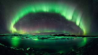 La aurora boreal es un problema de seguridad vial: los conductores no pueden dejar de mirar el cielo<em></em>